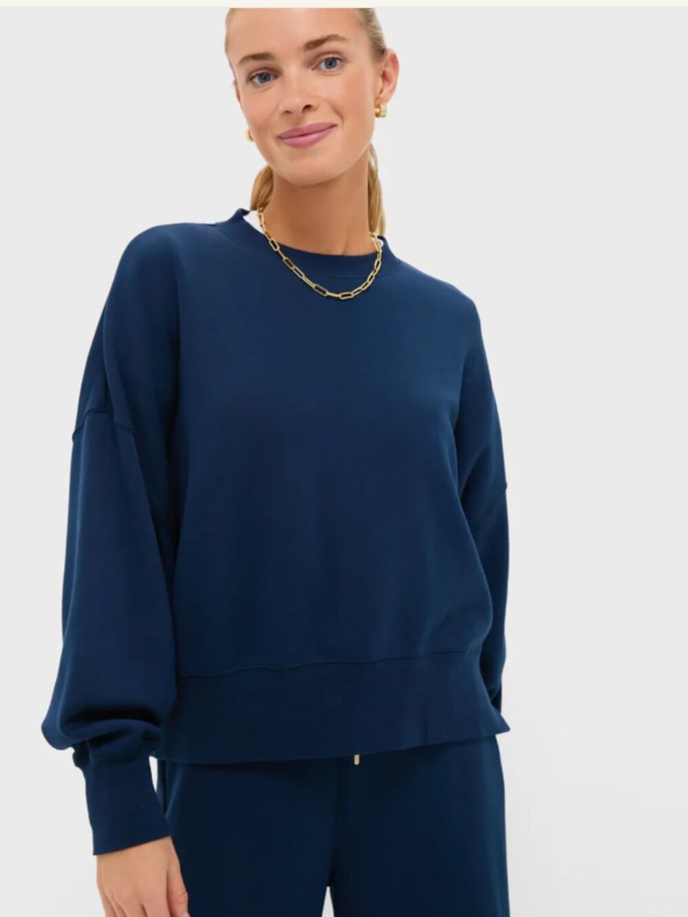 Tuckernuck TNUCK Sport Navy Cropped Comfort Stretch Oliver Pullover Small NWT